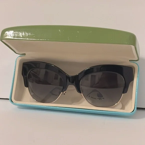 Kate Spade Nikki/S 0RRK Sunglasses Black White - Picture 2 of 8